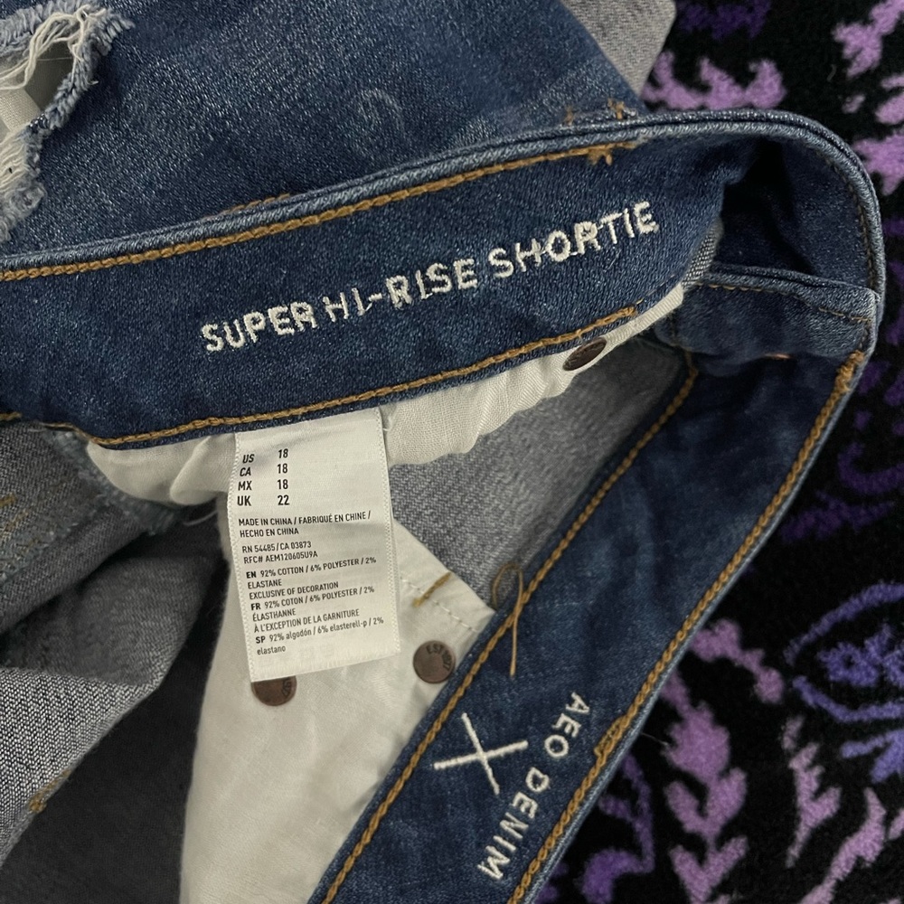 AE shorts